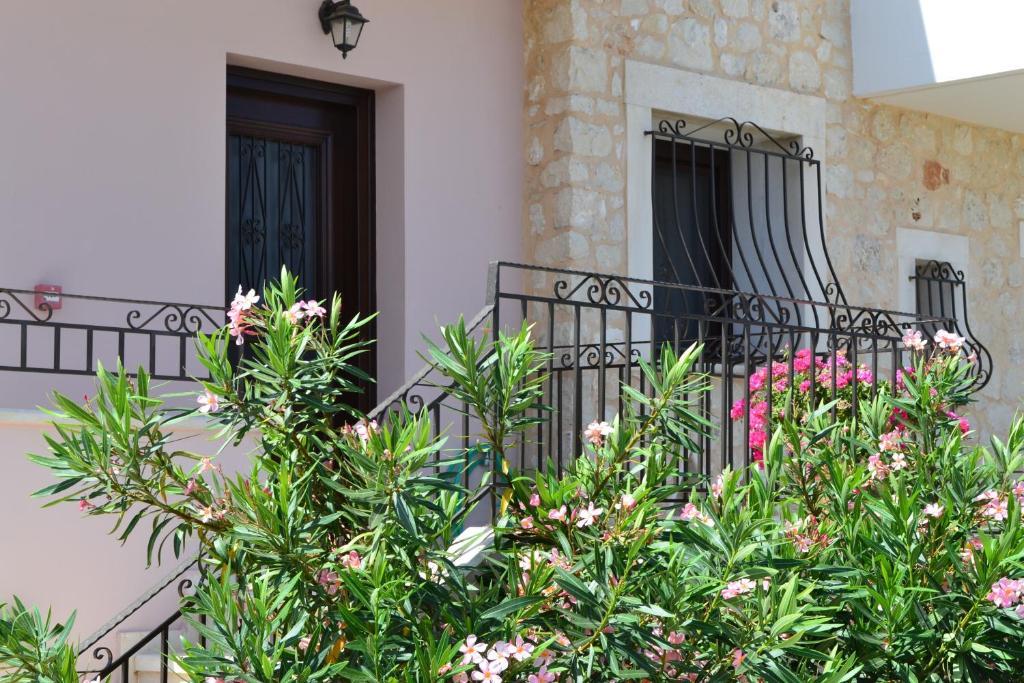 Olive Coast Suites Palekastro Exteriér fotografie